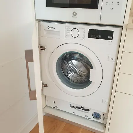 Apartment Modernes In Centro Mit Terrasse, Kingsize-bett , Ac Und Schnellem Wlan Malaga
