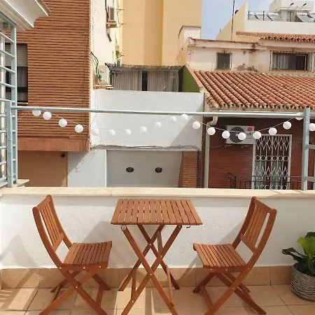 Modernes In Centro Mit Terrasse, Kingsize-bett , Ac Und Schnellem Wlan * Malaga